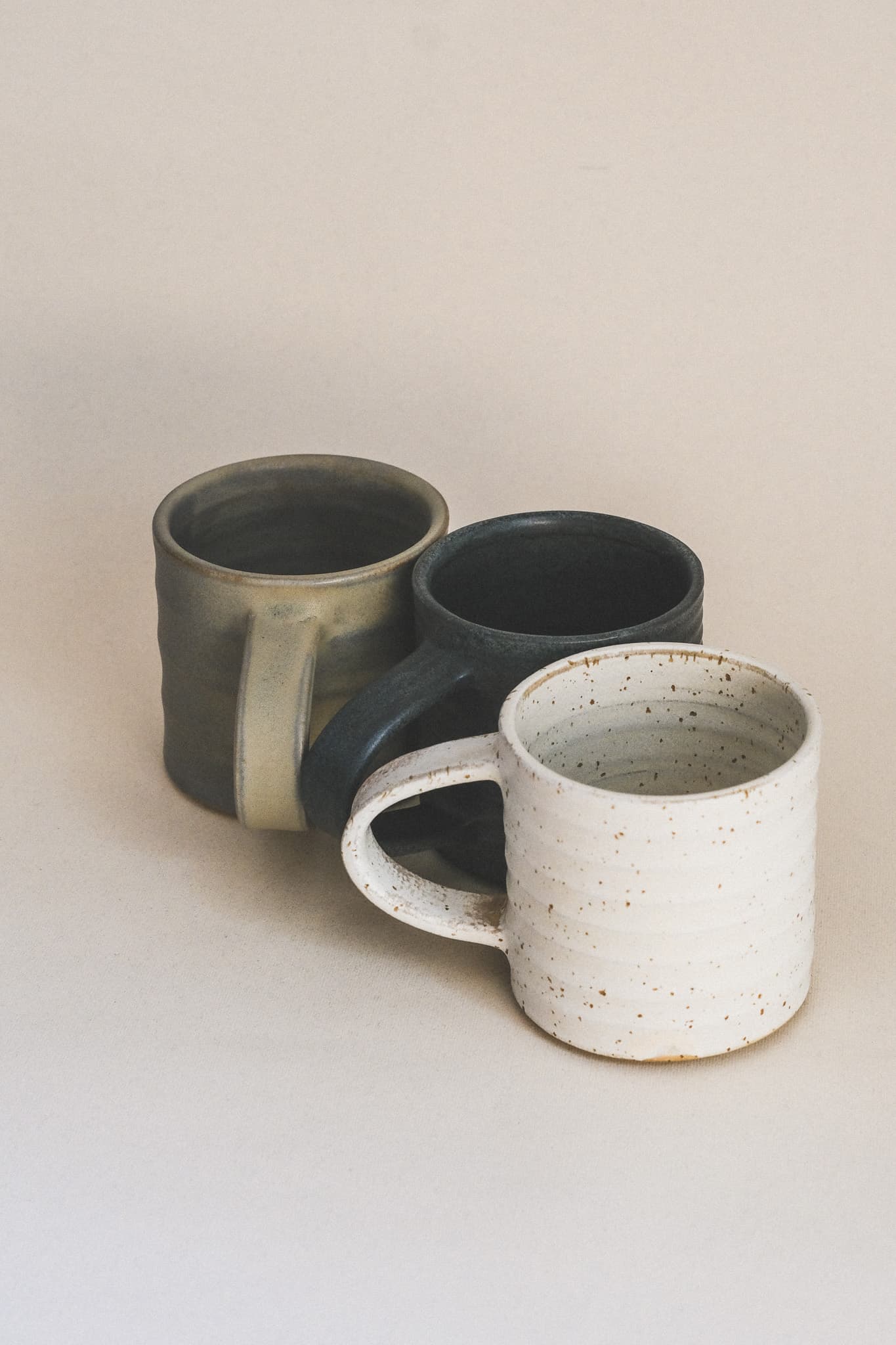 colorful-mugs